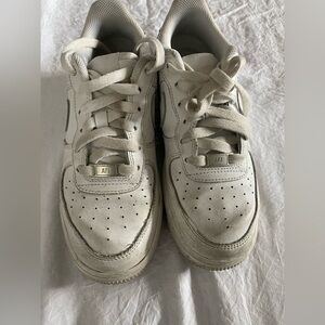 Nike Kids Cream Sneakers